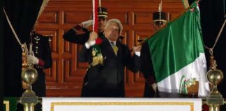 AMLO da su último grito de independencia con consignas partidistas.