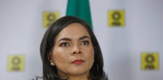 Más del botellazo .