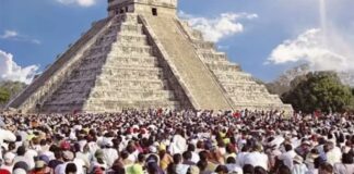 En turismo, más mujeres que hombres laboran en la informalidad.