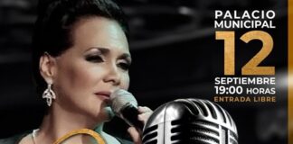 Con la OMX, celebra Doris, “La reina del bolero”, 47 años de trayectoria en Xalapa.