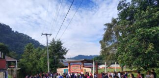 Otra escuela tomada por falta de docentes en #Veracruz