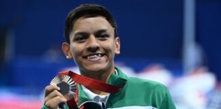 Jesús Gutiérrez entrega a México la medalla 15 en París 2024.