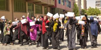 Afganistán: Iniciativa jurídica internacional, medida importante para hacer frente a guerra de talibanes contra mujeres.