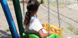 Una infancia de explotación, violencia y miedo: la historia de la trata infantil