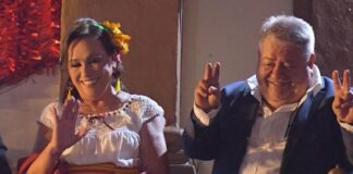 Olvidado el pasado, y los agravios echados al cesto de la basura .