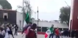 #Video: Acusan a Martí Batres de mandar golpeadores a reprimir manifestación en Xochimilco.