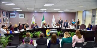 Congreso de Veracruz autoriza a cuatro servidores públicos a separarse del cargo.