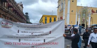 Reconocen pagos a algunos integrantes de AJUPIV pero los quieren dejar sin aseguradora.