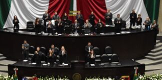 En homenaje luctuoso diputad@s destacan vida y obra de la maestra Ifigenia Martínez y Hernández.