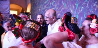 Ayuntamiento de Xalapa festeja 60 años del Conjunto Folklórico Veracruz.