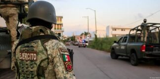 El ejército le entregó al crimen el control de los migrantes.