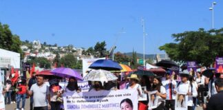 ¡No estamos todas; nos falta Sandra!”: gritan en marcha para exigir presentación con vida de abogada Sandra Domínguez