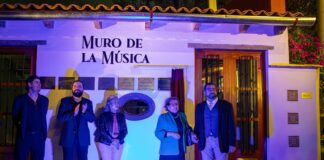 Rinde Ayuntamiento de Xalapa homenaje a Armando Mora.