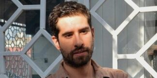 Dos de ellos en la SEV de Claudia Tello .