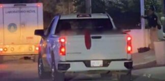 #Masacre: Hallan once cuerpos dentro de camioneta en puente de Chilpancingo #OtraVezGuerrero