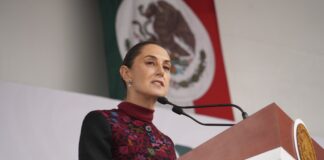 Presidenta Sheinbaum le dice a EUA que las y los mexicanos en su país son héroes de la patria.