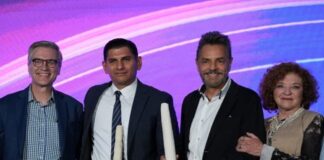 Eugenio Derbez obtiene reconocimiento por inspirar la esperanza con “Radical”.