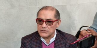 Proveedor acusa a Cuitláhuac García de robo al erario y cobro del 65 por ciento de moches #Veracruz