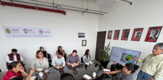 PC monitorea los pronósticos preliminares del Huracán Rafael en el Golfo de México.