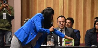 Dejemos atrás el jaripeo .