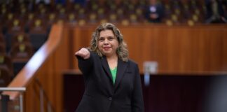 Designa Congreso a Lucero Alegría Juárez como Contralora de la FGE