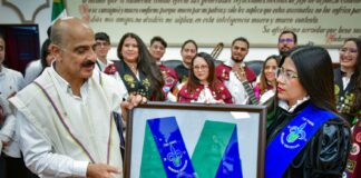 Recibe Ricardo Ahued a integrantes de Tunas Universitarias de Colombia .