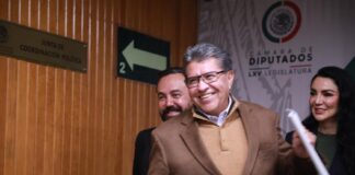 Ricardo Monreal anuncia que vienen reformas constitucionales sobre delitos graves y extinción de órganos autónomos.