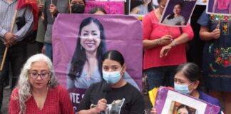 Levantan plantón por la aparición con vida de Sandra Domínguez ante inacción del Gobierno .