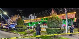 Agresión con arma en un bar deja un mesero herido.