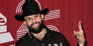 Carín León Brilla en los Latin Grammy con “Boca Chueca Vol. 1”