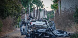 García Harfuch dice que fue un dron no un coche bomba; Fiscalía Culiacán afirma que fue la gasolina.