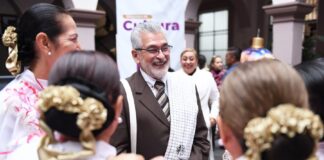 Recibe Alberto Islas a compañías del Festival InspirArte.