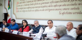 Instalan Ayuntamiento de Xalapa y CROC mesa de negociación salarial.