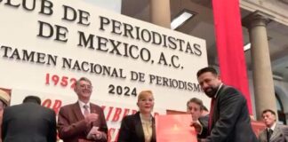 Reconocen al fotoperiodista Luis Ayala con el Premio Nacional de Periodismo del Club de periodistas
