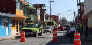 Cierres viales y despliegue de oficiales durante festividades guadalupanas en Xalapa.