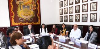 En Xalapa, todo el apoyo a la cultura: Alberto Islas.