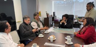 Gestiona diputada solución a falta de agua en región de Acayucan.