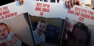 Israel exige a Hamás saber qué pasó con Shiri, Kfir y Ariel Bibas.