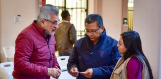 Supervisa Alberto Islas funcionamiento de los módulos de pago del Predial 2025.