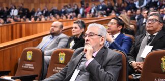 Asiste Alberto Islas a entrega de la Medalla “Adolfo Ruiz Cortines”.
