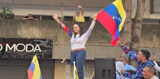Reportan que Corina Machado fue detenida mientras lideraba manifestaciones; es interceptada a balazos por paramilitares de Nicolás Maduro
