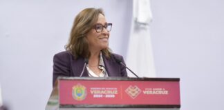 Lanza Rocío Nahle la nueva Beca Concepción Quirós Pérez