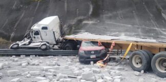 Tráiler sin frenos en libramiento de terror Xalapa- Perote deja tres muertos y 5 lesionados