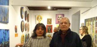 Historias de México presenta al artista mexicano Erik Rivera .