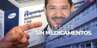 Eduardo Clark engaña a la presidente.