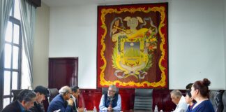 Refrenda Ayuntamiento de Xalapa su compromiso con el Cuerpo de Bomberos .