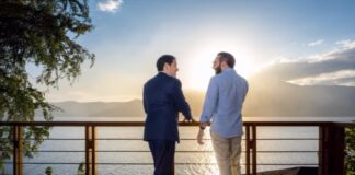 Bukele acepta a deportados de Trump con antecedentes criminales .