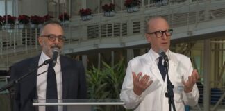 El Papa responde al tratamiento, pero no está fuera de peligro, advierten médicos.