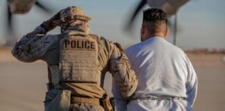 Deportar migrantes hiere la dignidad humana: Papa Francisco .