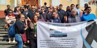 Médicos Veterinarios de Xalapa se suman a la protesta nacional contra la incitación al odio en su contra .